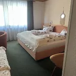 Nocleg ze śniadaniem Eulenhof 2*