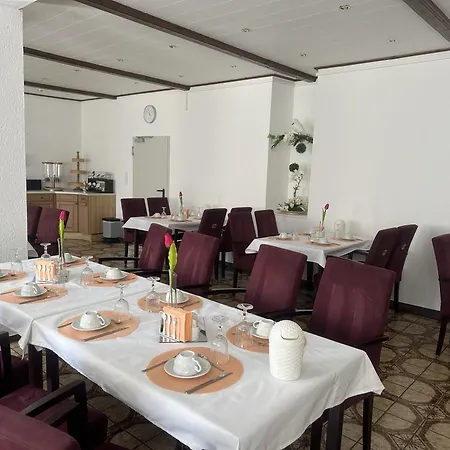 Eulenhof Bed & Breakfast 2*