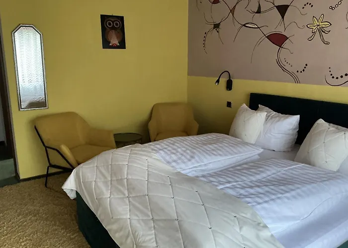 Eulenhof Bed & Breakfast 2*